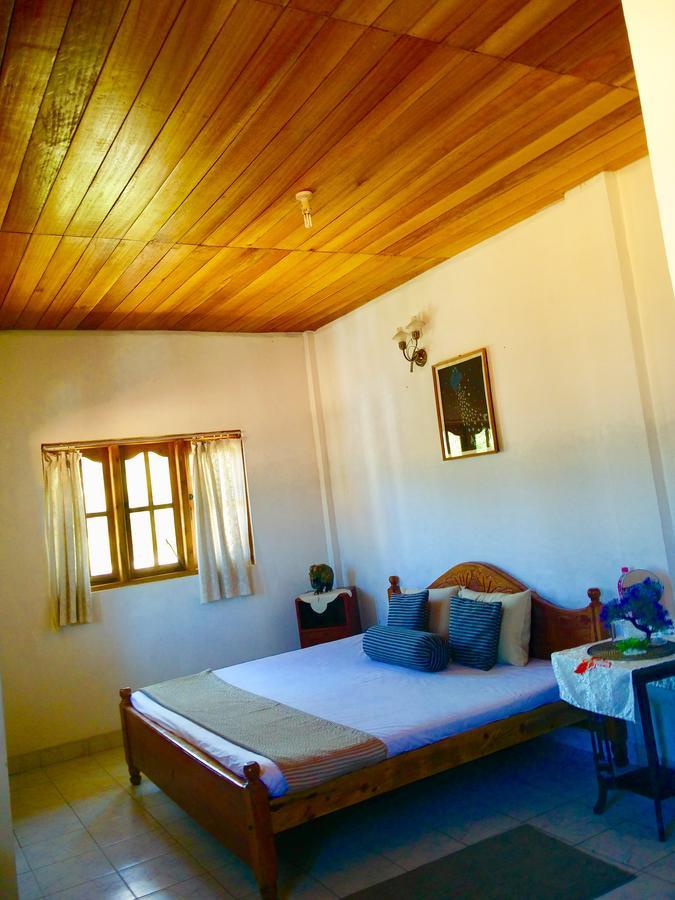 Duke'S Nose Holiday Bungalow Гаттон Екстер'єр фото